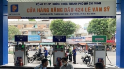 Bộ Công Thương chỉ đạo xử lý nghiêm nếu cửa hàng để hết xăng 2 ngày