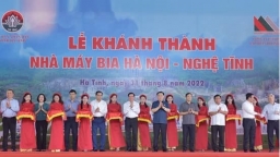 Chủ tịch Quốc hội Vương Đình Huệ dự lễ khánh thành Nhà máy bia Hà Nội - Nghệ Tĩnh