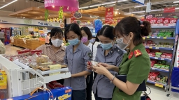 Hà Nội: Phạt 80 cơ sở sản xuất, kinh doanh bánh trung thu