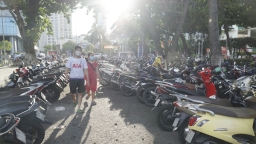 Khánh Hoà: Nhiều bãi giữ xe dọc biển Nha Trang hoạt động trái phép, không nộp ngân sách