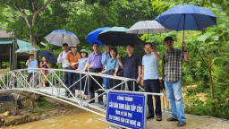 Nghệ An: Xây cầu dân sinh vượt lũ cho bà con dân tộc khó khăn