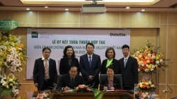 Ủy ban Chứng khoán Nhà nước ký thỏa thuận hợp tác với Deloitte Việt Nam