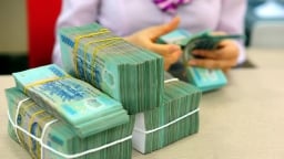 Nam A Bank và VietABank bị Phó thống đốc nhắc vì cho vay lãi cao