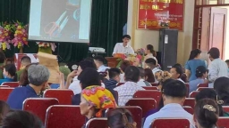 Nghệ An: Kế toán xã trúng đấu giá 23 lô đất