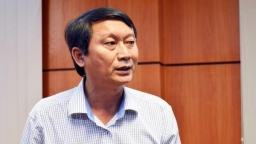 Giám đốc Sở Y tế Cà Mau bị cách chức vì liên quan vụ Việt Á