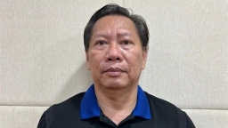 Phó chủ tịch UBND tỉnh An Giang bị bắt vì tội nhận hối lộ, phát hành hóa đơn trái phép