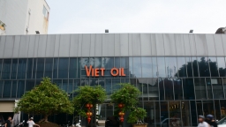 Xuyên Việt Oil: Sau nợ thuế, âm vốn và bị thu hồi giấy phép