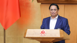 Thủ tướng: Tháo gỡ nút thắt vốn tín dụng, phấn đấu giảm lãi suất cho vay
