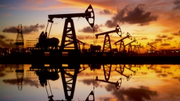 Giá dầu thế giới giảm nhẹ