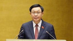 Ông Vương Đình Huệ thôi giữ chức Chủ tịch Quốc hội