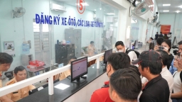 Hơn 2.100 chủ xe ở Hà Nội bị phạt vì không làm sang tên