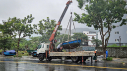 Thủ tướng yêu cầu tập trung ứng phó với bão số 4