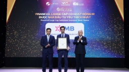 MB nhận 'cú đúp' giải thưởng tại IR Awards 2024