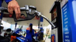Giá xăng dầu hôm nay có thể tăng mạnh hơn 1.000 đồng/lít
