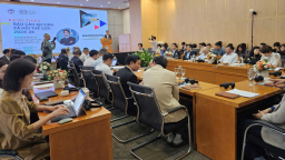 Tập trung tiếp cận toàn diện, đầu tư cân bằng