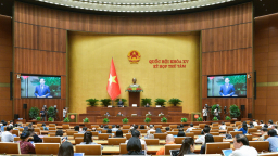 Quốc hội thảo luận về kế hoạch phát triển kinh tế - xã hội năm 2025