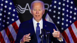 Cựu Tổng thống Joe Biden ‘'nổ phát súng' đầu tiên nhắm vào Trump sau khi rời nhiệm sở