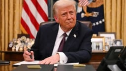 Tổng thống Trump tuyên bố tăng lên 50% thuế đối với thép nhập khẩu