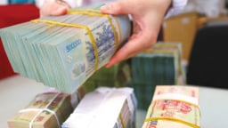 Ngân sách nhà nước bội thu hơn 300 nghìn tỷ đồng