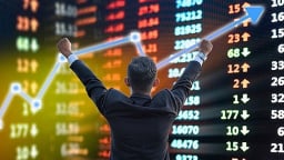Thị trường khởi sắc, VN-Index tăng mạnh gần 9 điểm nhờ nhóm trụ
