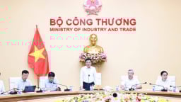 Bộ Công Thương yêu cầu thực hiện giải pháp đảm bảo đủ điện