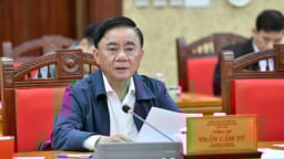 Nghiêm cấm liên hoan, chúc mừng lên chức sau sáp nhập tỉnh