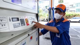 Giá xăng có thể giảm sâu hơn 1.000 đồng/lít