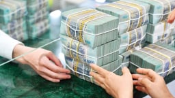 Xử lý nghiêm ngân hàng cạnh tranh lãi suất không lành mạnh