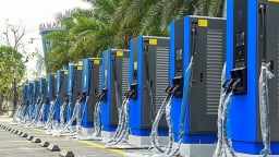 Việt Nam sẽ có quy chuẩn cho trụ sạc xe điện