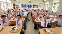 Hà Nội triển khai hỗ trợ 20 - 30 nghìn đồng/ngày ăn bán trú cho học sinh tiểu học