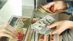 Đề xuất chuyển tiền từ 1.000 USD tại Trung tâm Tài chính quốc tế phải báo cáo