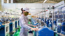 Thu ngân sách từ khu vực kinh tế tư nhân tăng 25% trong nửa đầu năm