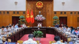 Thủ tướng: Quyết tâm đưa tăng trưởng 2025 đạt 8,3 – 8,5%