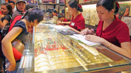 Đề xuất cho doanh nghiệp vay vàng trong dân, miễn thuế nhập khẩu vàng nguyên liệu
