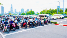 Hà Nội lên lộ trình cấm xe máy xăng ở Vành đai 1