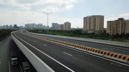 Ngắm cầu cạn Mai Dịch - Nam Thăng Long trước ngày thông xe
