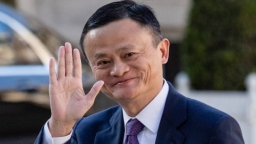 Giá cổ phiếu Alibaba tăng vọt sau khi Jack Ma xuất hiện trở lại