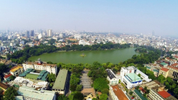 Bộ trưởng Bộ Xây dựng lần đầu tiên 'đăng đàn' nói về thị trường bất động sản