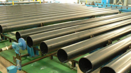 Ống thép dẫn dầu Việt Nam vẫn bị Hoa Kỳ giữ nguyên mức thuế 111.47%