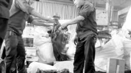 Cuối năm, hàng nhái lại tung hoành