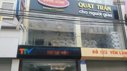Xôn xao slogan của một cửa hàng bán quạt trần ở Hà Nội: Quạt trần cho người giàu!