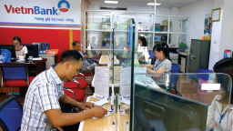 Nhà đầu tư ngoại đổ tiền góp vốn, mua cổ phần