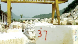 Tháo gỡ khó khăn cho doanh nghiệp xuất khẩu đá hoa dạng khối