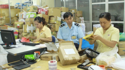 Thủ tục nhận hàng khi đặt hàng nước ngoài