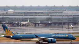 Vietnam Airlines “ẵm” thêm hàng nghìn tỷ nếu tăng trần, áp sàn vé máy bay