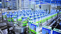 Vinamilk báo lãi 6 tháng đạt 5.852 tỷ, hoàn thành 60% kế hoạch năm