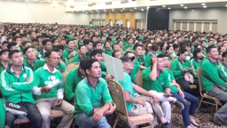 Tài xế GrabBike tắt ứng dụng, tẩy chay hãng vì tăng chiết khấu
