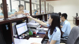 Hàng quá cảnh có được thay đổi phương tiện vận chuyển hay không?