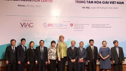 Ra mắt trung tâm hòa giải Việt Nam