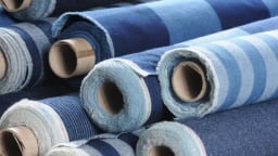 Việt Nam nổi lên như trung tâm sản xuất vải jeans